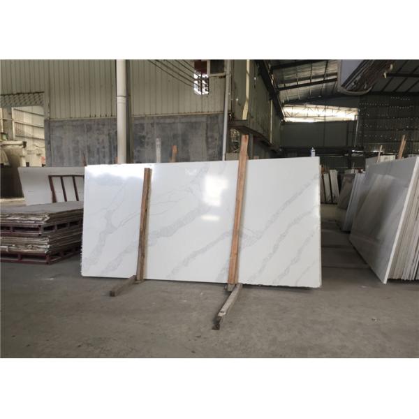 Buy Luxury Kitchen Artificial Stone Calacatta White Quartz Countertop Slab at wholesale prices