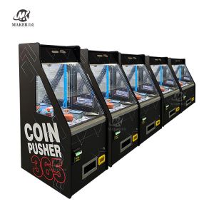 Amusement Wooden Arcade Coin Pusher Machines For Mall