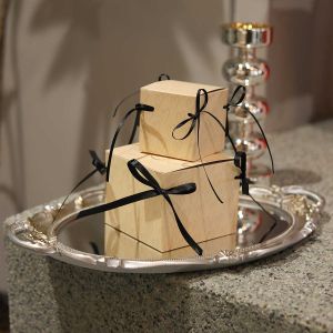 Custom Heart Pattern Gift Box with Ribbon Wedding Valentine Packaging