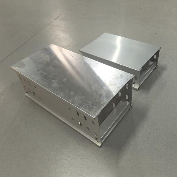 Anodizing Aluminum Cable Tray Wall Mounted Or Floor Mounted For Easy Installation