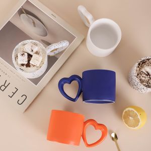 Matte Nordic Style Ceramic Coffee Cups Mug With Heart Shape Handle