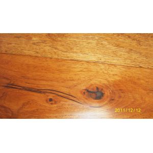 American Hickory Solid Flooring handscraped and Distressed Surface