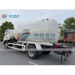 Right Hand Drive 5 Tons 7 Tons LPG Gas Refueler Truck