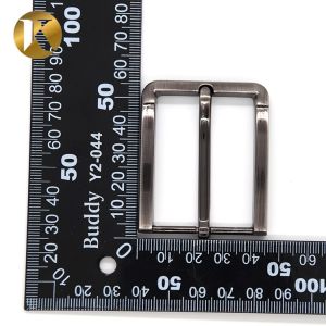 Mens Classic Belt Pin Buckle With Smooth Surface