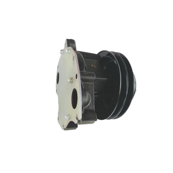 Buy 1-13650179-0 ISUZU 10PE1 Excavator Water Pump at wholesale prices