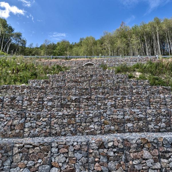 Buy Heavy Duty Gabion Wall Hydraulic Engineering Slope Stabilization Zinc Coated at wholesale prices