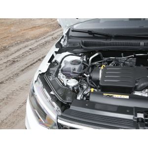 2024.10 Popular Used Cars 4 Door 5 Seats Sedan with 5.98L/100km WLTC Comprehensi