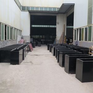 ISO9001 Large Galvanized Steel Garden Metal Flower Pots