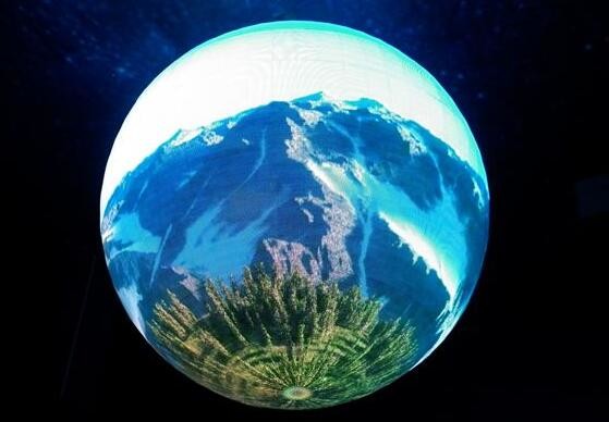 P1.8 Custom Shape Led Screen Spherical Led Display Versatile Unparalleled