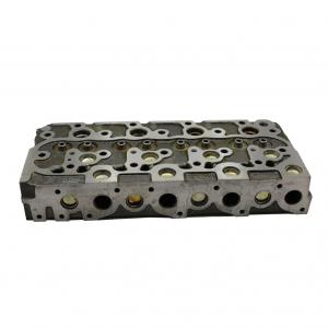 China Cast Cylinder Heads For Kubota V1702 Engine 15422-03040 on sale