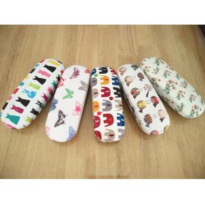 HD pixels printed glasses cases collection