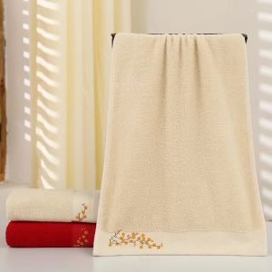 Sustainable Household Bath Wipe Foot Towel for Custom Cotton Embroidery Towel