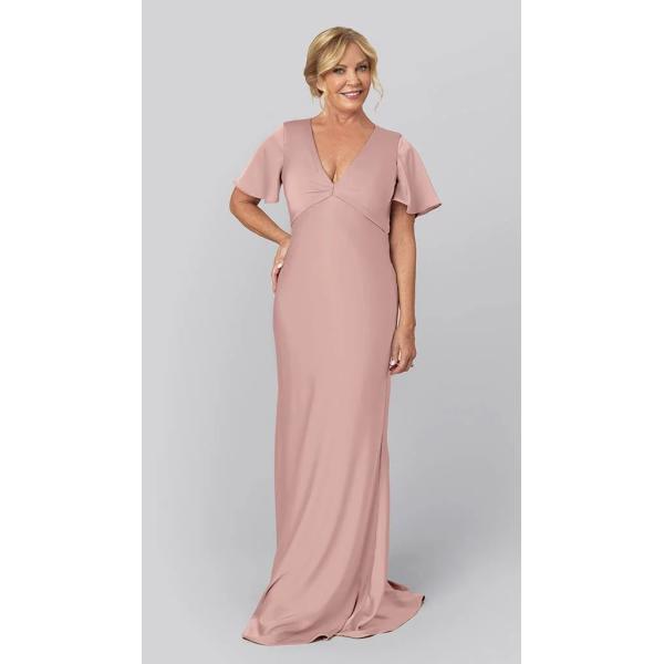 Shiny V-neckline Short Sleeves Zipper Sheath Plus Size Sweep Train Silver Satin Mother Of The Bride Dress