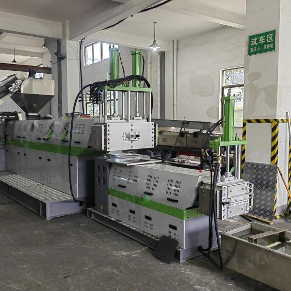 Customized PP PE Plastic Recycling Granulator Machine Line Water Cooling Two