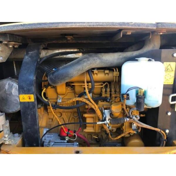 CAT305E Excavator Second Hand Digger Machine with Original Hydraulic Valve