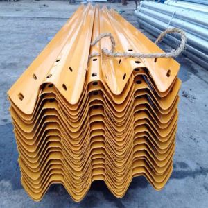 Highway Guardrail Steel Barrier with Customized Technology and Hot Galvanized