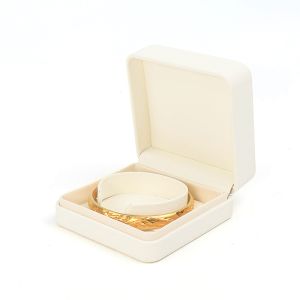 White Leather Jewelry Box big Jewelry Set Packaging With Customized Logo