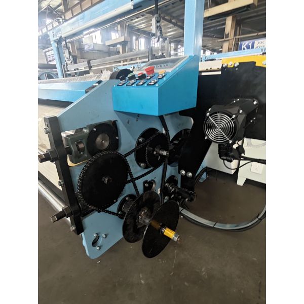 Precision Weaved 1600D Metal Wire Mesh Loom Machine 1300mm /1600mm Mesh Width