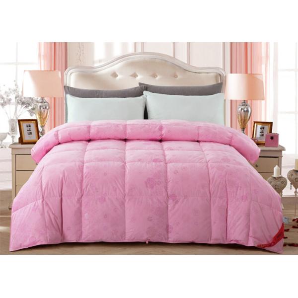 Buy 300 Thread Solid Printed Polyester 160*220cm Fiber Quilts at wholesale prices