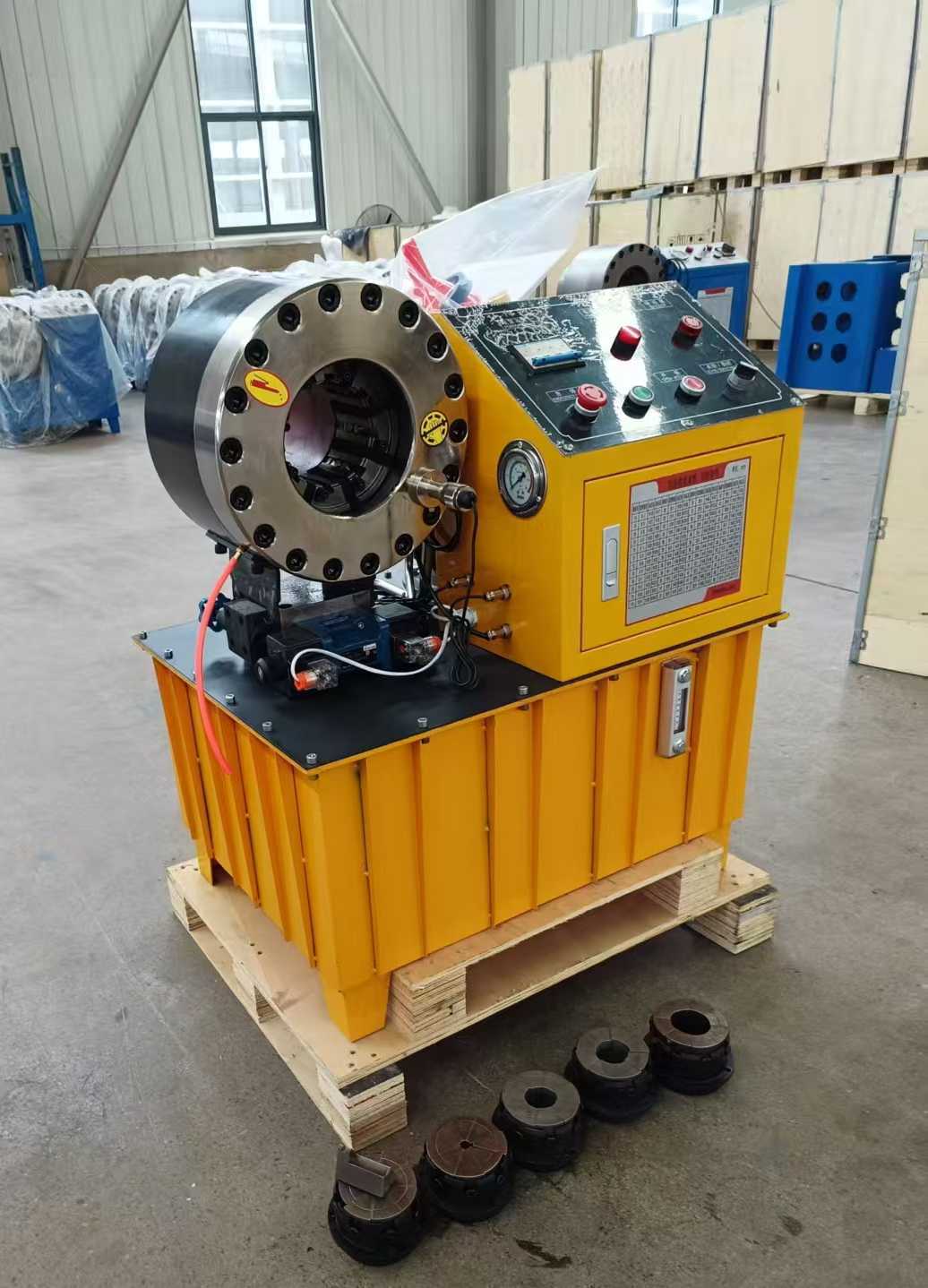 DX68 Hydraulic Hose Crimper with 6-51mm Crimping Range 2 Inch Capacity and 10