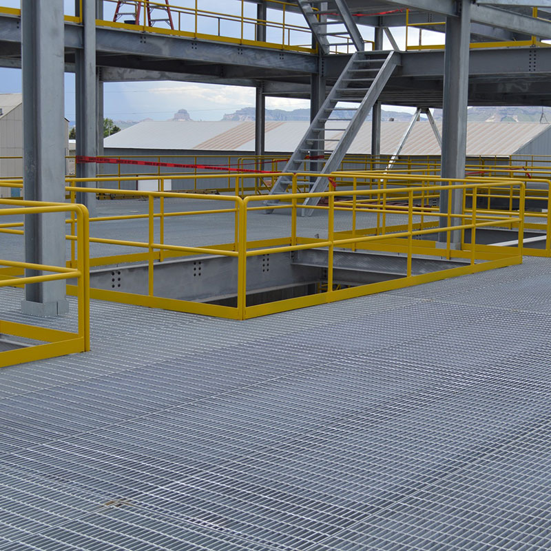 Customizable Construction Tank Walkway with High Zinc Coating Steel Grating