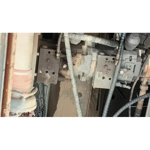 Lifting Machinery 150 Ton Crawler Crane ZCC1500V High Quality with After-sales Service