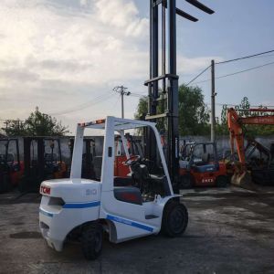 Used Japan Original TCM 30 3Tons Diesel Forklift