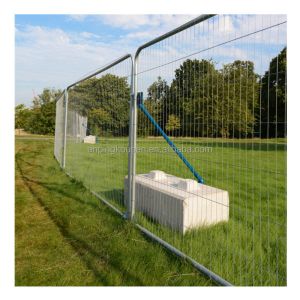 1.5mm Thickness Outer Middle Frame Temporary Wire Mesh Fence for Parking Lot and