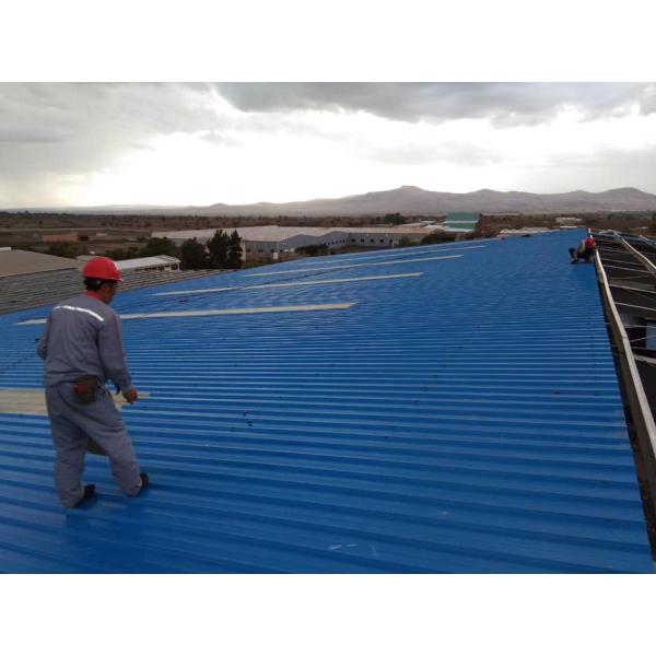Fast Install Prefab Metal Warehouse Wind Resistance With Sandwich Panel Roof Cladding