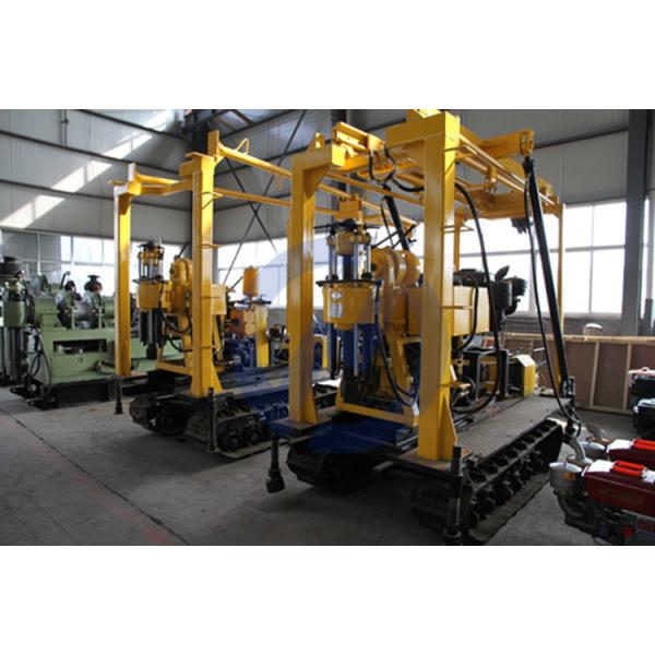 Highly efficient HYD-200YY crawler mounted water well drilling rig