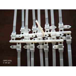 High Efficiency Plastic Injection Molding Machine 7800KN Clamping Force