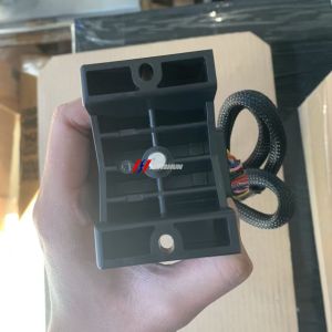 SEM658C Wheel Loader Shifter (Part No. 3896233)