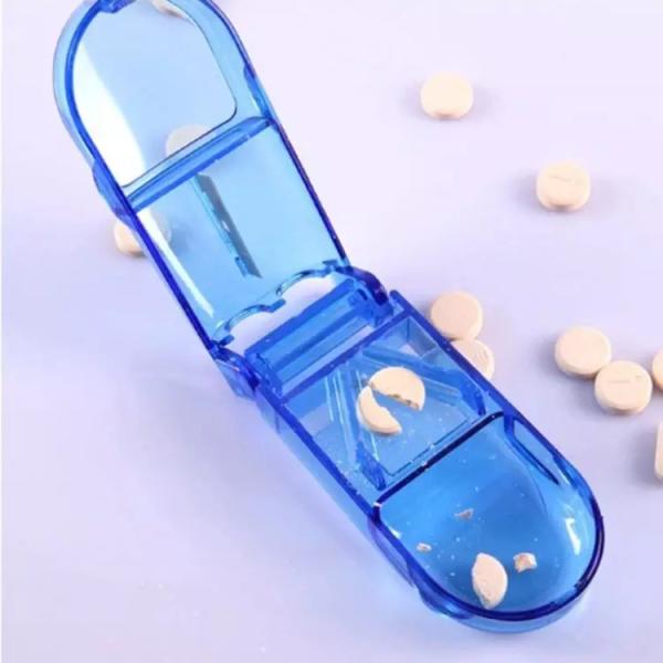Food Grade Plastic Material Multifunction Pill Box Splitter Tablet Cutter Medical Pill Cutter