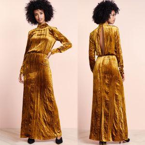 China Clothing Fashion Women Maxi Velvet Dress Casual on sale
