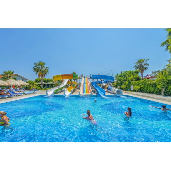 ODM Outdoor Water Park Entertainment Sports Swimming Pool Fiberglass Slide For Kids