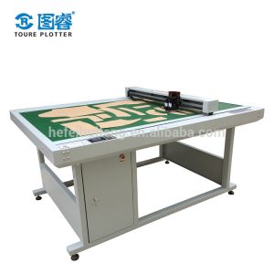 Garment Flatbed Cutting Plotter 150 - 500G Paper Weight 110 / 220V
