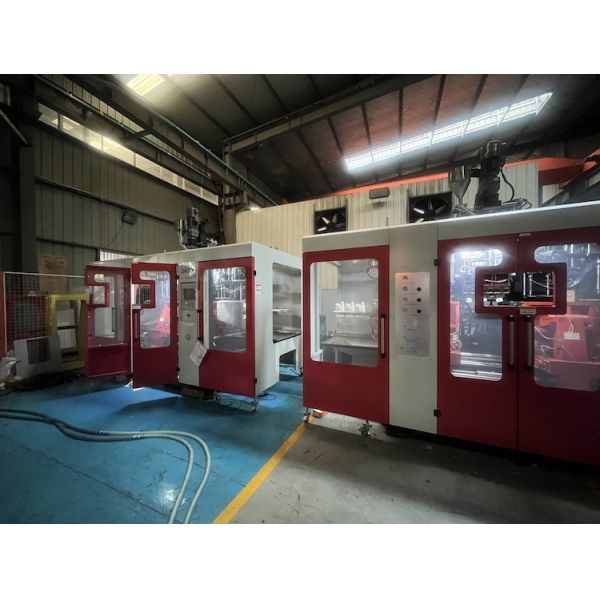 Buy Electric Riven Type MP 80FD HDPE Blow Molding Machine with Double Layer Design at wholesale prices