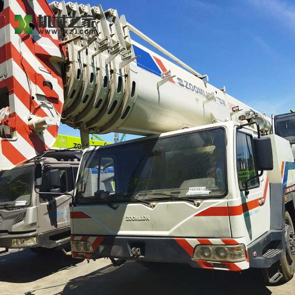 Buy 130 Ton Used Truck Crane Zoomlion QY130 Second Hand Truck Mobile Crane at wholesale prices