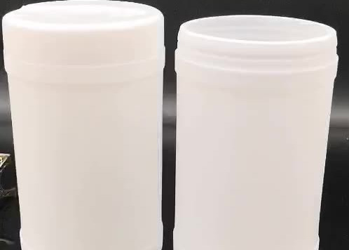 Buy 100pcs HDPE Wet Wipe Canister Eco Friendly Alcohol Wipes Bottle at wholesale prices