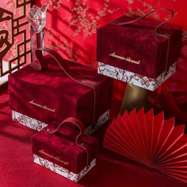 Customer's Specific Requirement Rigid Boxes Large Dress Packaging Box with Handles