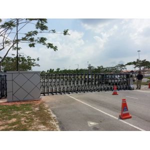 Security Trackless Automatic Folding Gate Retractable For Enterprise and Public