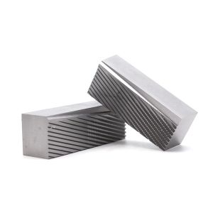 Customized High Speed Steel DC53 H9+TiN Screw Die Of Flat Thread Rolling Dies