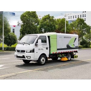 Pure Electric Dongfeng Municipal Sanitation Street Sweeping Vehicle with Dust