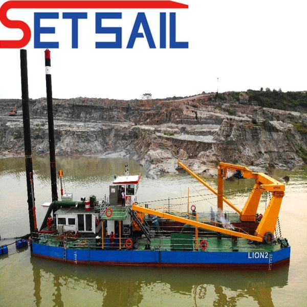 Hydraulic Cutter Head Diesel Engine Pump Sand Dredging Machine