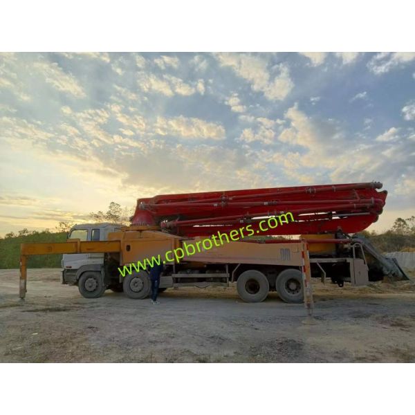 Used Concrete Pump Truck Putzmeister 46 Meters