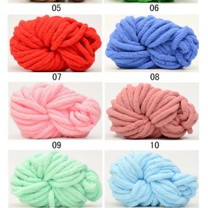 1/0.14NM 100% Polyester Soft Fluffy Round Velvet Merino Wool Yarn For Hand DIY