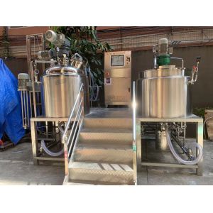 SUS304 Cosmetic Vacuum Emulsifying Machine Cream Oil Mixing Machine