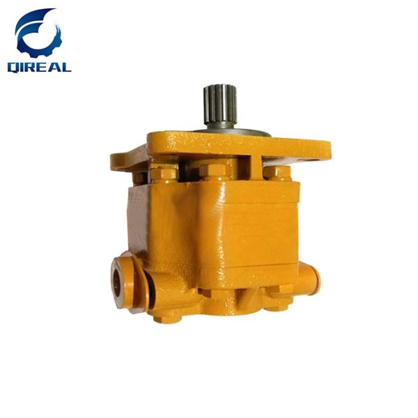 Buy Grader Wheel Loader Hydraulic Gear Pump For  D53-16 D53-17 D57S-1 D58E-1 Bulldozer Gear Pumps 07429-71203 at wholesale prices