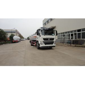 Mini Oil Tanker Truck 6.65cbm euro3 , 20000L Volume oil delivery trucks 300 HP