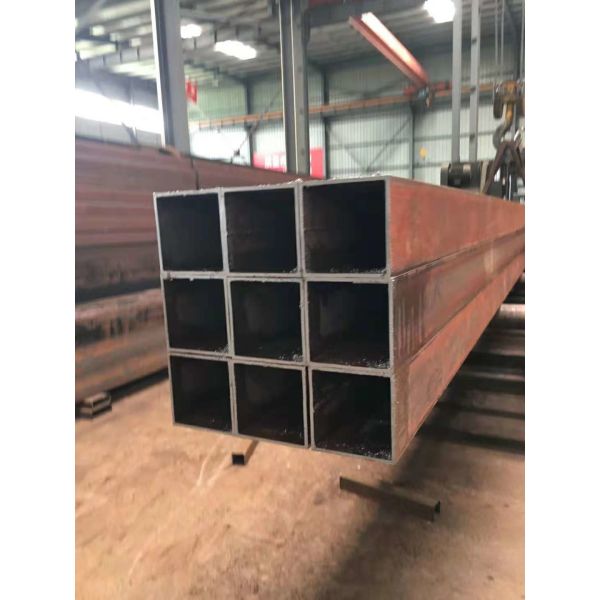 Square Rectangular Seamless Steel Pipe Material Grade ASTM A 500 Grade A Of Size 40x40x3mm